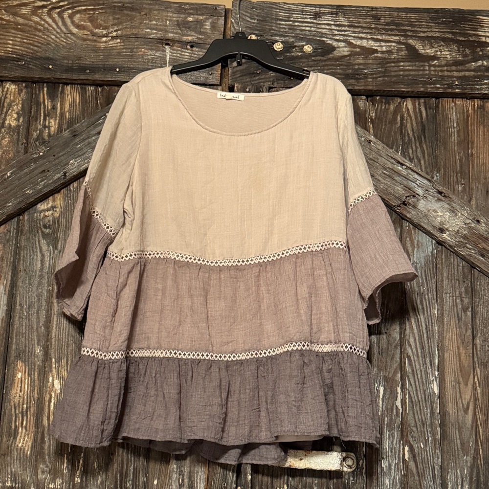 indigo soul Layered Linen-Blend Tunic in Cream and Taupe